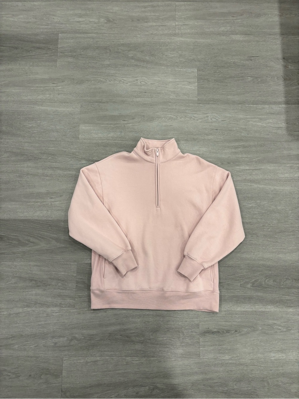 LIMITED EDITION NEVER WORN Aritzia Boyfriend Fit Cozy Fleece
